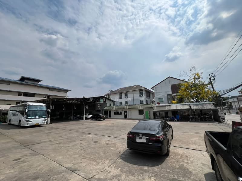 ที่ดิน รามอินทรา 23 แยก 28 แปลงมุม 299 ตรว, Bangkok, รามอินทรา 23, Tha Rang, Bang Khen, Bangkok, , 1,196 sqm, Land For Sale, by จิรกิตติ์ (คิม)เจริญบัณฑิตสกุล, 500198785 - DDproperty.com