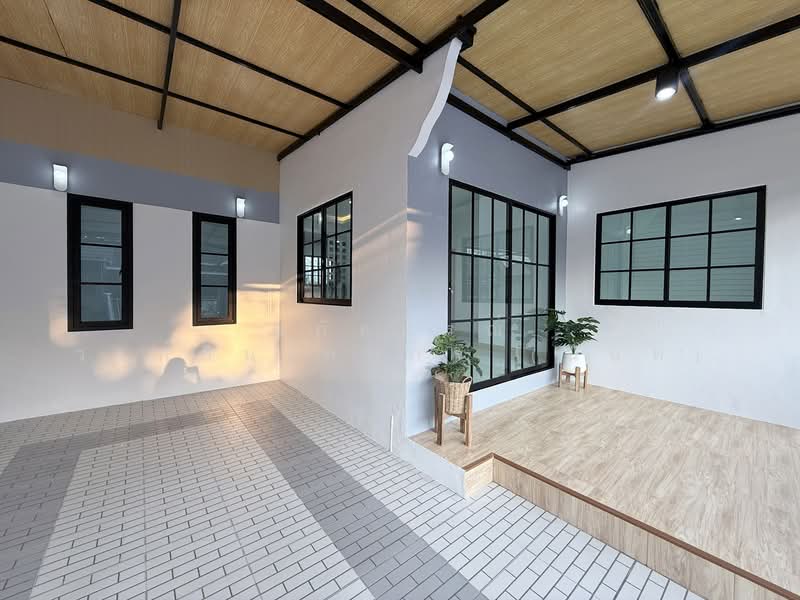 ม.นันทวัน 4 ซ.เลียบวารี53 แขวงโคกแฝด เขตหนองจอก, Bangkok, เลียบวารี53, Khok Faed, Nong Chok, Bangkok, 3 Bedrooms, 112 sqm, Semi-Detached House (Twin House) For Sale, by นภัสศรณ์ วงศ์สินไทยกร (นันท์), 500198799 - DDproperty.com