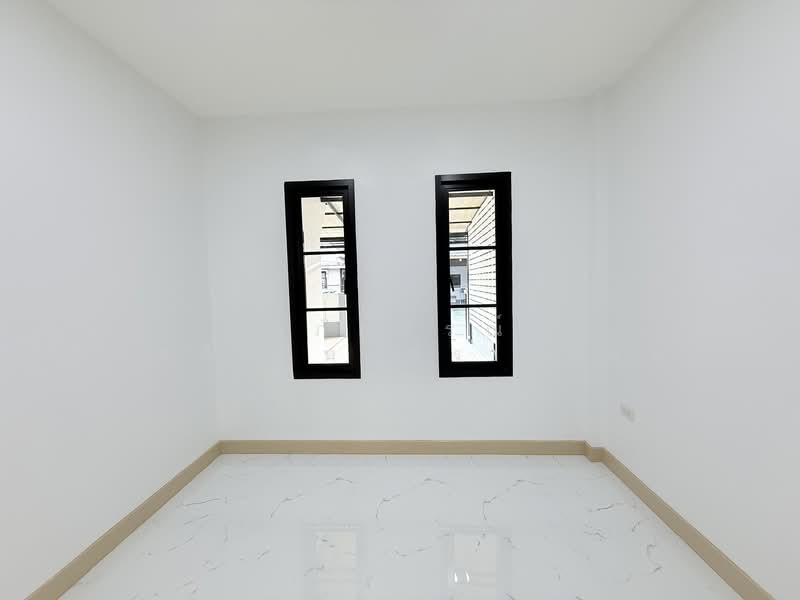 ม.นันทวัน 4 ซ.เลียบวารี53 แขวงโคกแฝด เขตหนองจอก, Bangkok, เลียบวารี53, Khok Faed, Nong Chok, Bangkok, 3 Bedrooms, 112 sqm, Semi-Detached House (Twin House) For Sale, by นภัสศรณ์ วงศ์สินไทยกร (นันท์), 500198799 - DDproperty.com