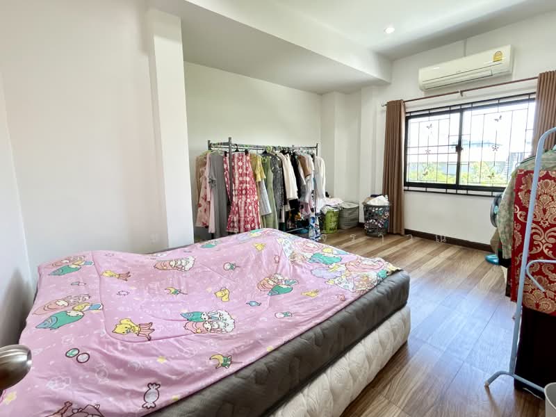 My Isara Ratchaphruek, Nonthaburi, Bang Krang, Muang Nonthaburi, Nonthaburi, 3 Bedrooms, 160 sqm, Single Detached House For Sale, by อาทิชา โชตจิราวณิช, 500198800 - DDproperty.com