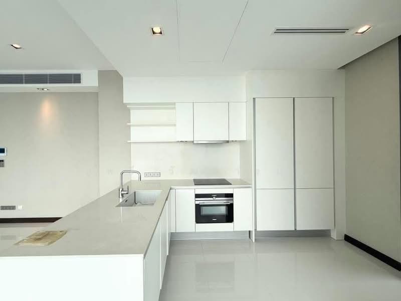 Q1 Sukhumvit, Bangkok, 1 Sukhumvit Road, Khlong Toei, Khlong Toei, Bangkok, 3 Bedrooms, 159 sqm, Condo For Sale, by Supajee Wattanarom, 500198805 - DDproperty.com