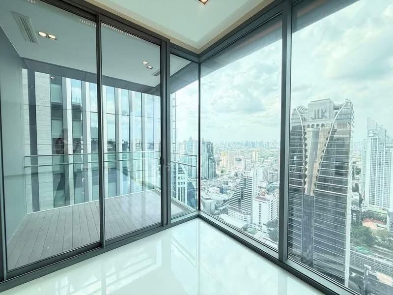 Q1 Sukhumvit, Bangkok, 1 Sukhumvit Road, Khlong Toei, Khlong Toei, Bangkok, 3 Bedrooms, 159 sqm, Condo For Sale, by Supajee Wattanarom, 500198805 - DDproperty.com