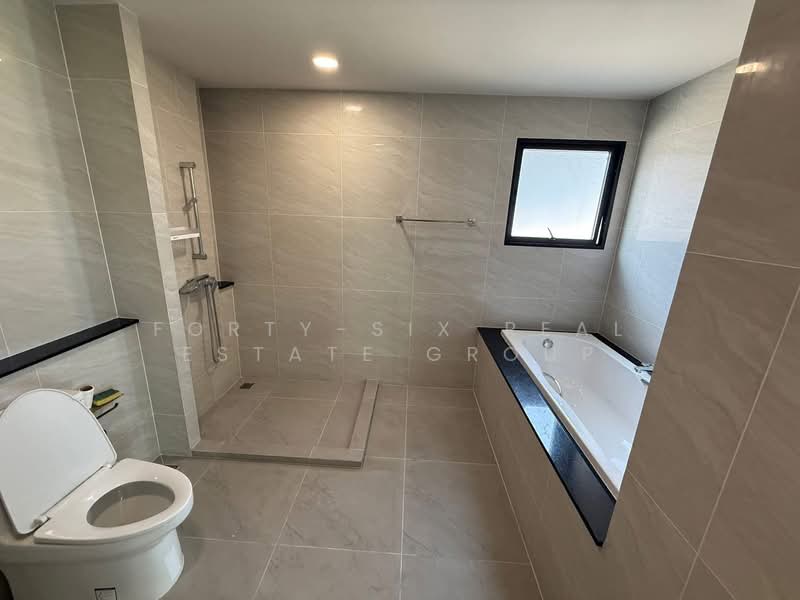 Britania Bangna-Srivaree, Samut Prakan, Village No. 6, Srisa Chorakhe Yai, Bang Sao Thong, Samut Prakan, 4 Bedrooms, 255 sqm, Single Detached House For Rent, by Forty-Six Real Estate Group, 500198818 - DDproperty.com