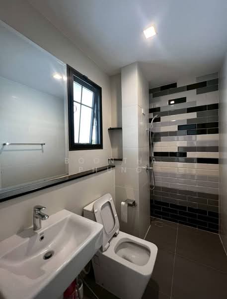 Bangkok Boulevard Sathorn-Pinklao 2, Nonthaburi, Bang Kruai-Chong Thanom Road, Mahasawat, Bang Kruai, Nonthaburi, 4 Bedrooms, 248 sqm, Single Detached House For Sale, by Boontha Phung, 500198825 - DDproperty.com