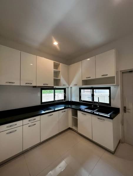 Bangkok Boulevard Sathorn-Pinklao 2, Nonthaburi, Bang Kruai-Chong Thanom Road, Mahasawat, Bang Kruai, Nonthaburi, 4 Bedrooms, 248 sqm, Single Detached House For Sale, by Boontha Phung, 500198825 - DDproperty.com