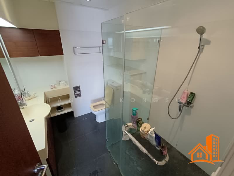 Sathorn Gardens, Bangkok, 39 South Sathorn Road, Thung Maha Mek, Sathon, Bangkok, 3 Bedrooms, 230 sqm, Condo For Sale, by Thanest Kongsuk, 500198832 - DDproperty.com