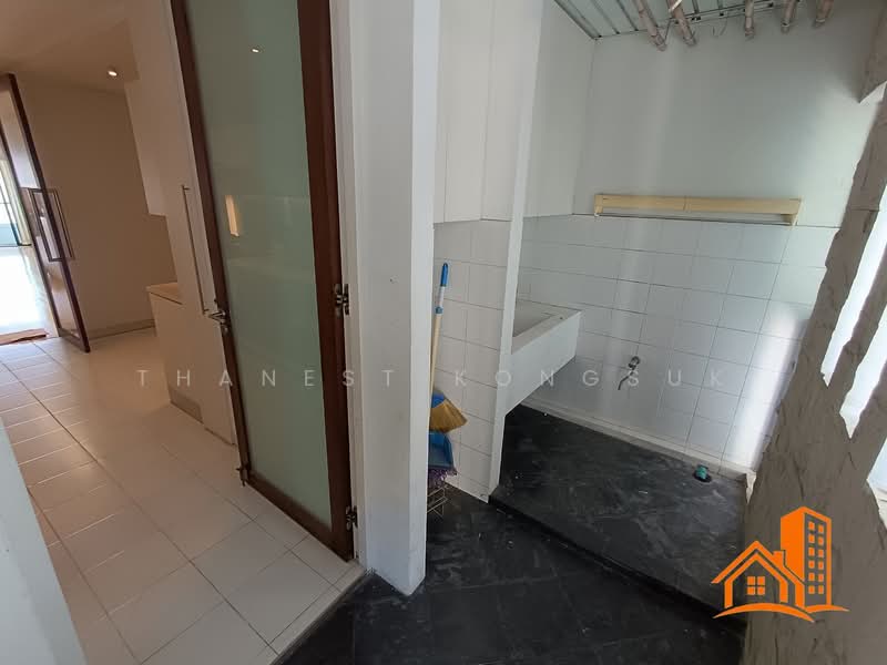 Sathorn Gardens, Bangkok, 39 South Sathorn Road, Thung Maha Mek, Sathon, Bangkok, 3 Bedrooms, 230 sqm, Condo For Sale, by Thanest Kongsuk, 500198832 - DDproperty.com