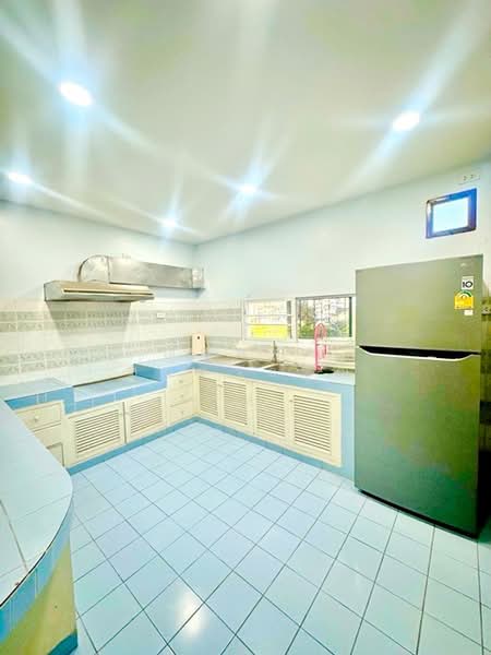 ไม่พบโครงการ, สมุทรปราการ, สุขุมวิท ศรีนครินทร์, เทพารักษ์, เมืองสมุทรปราการ, สมุทรปราการ, 365 ตร.ม., ตึกแถว-อาคารพาณิชย์ ให้เช่า, โดย ณัฐพงศ์ สุนทรอรุณ, 500198852 - DDproperty.com