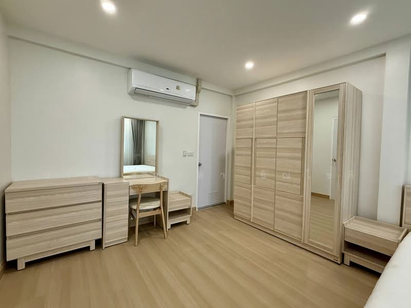 บ้านเดี่ยวรีโนเวทใหม่ให้เช่า ย่านหัวหมาก, กรุงเทพ, หัวหมาก 7, หัวหมาก, บางกะปิ, กรุงเทพ, 200 ตร.ม., บ้านเดี่ยว ให้เช่า, โดย ปรินทร์ญาดา ชิณโชติ, 500198867 - DDproperty.com