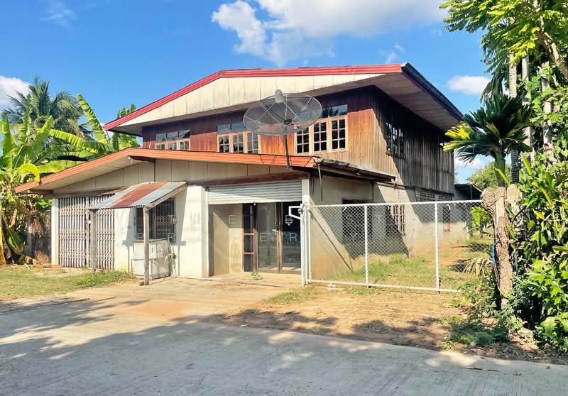 ขาย - บ้านเดี่ยวพร้อมที่ดินละหานทราย บุรีรัมย์, บุรีรัมย์