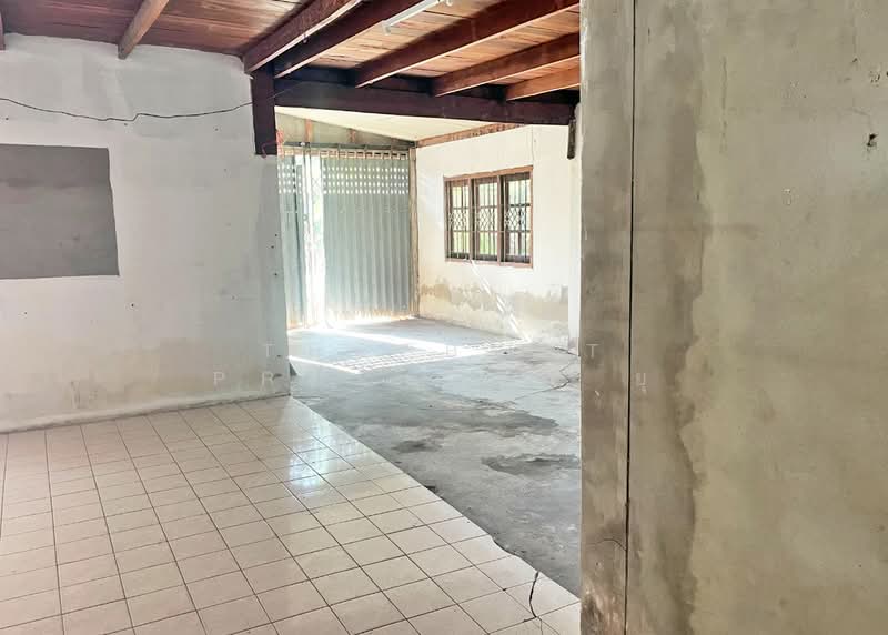 บ้านเดี่ยวพร้อมที่ดินละหานทราย บุรีรัมย์, Buri Ram, Lahan Sai, Lahan Sai, Buri Ram, 2 Bedrooms, 100 sqm, Single Detached House For Sale, by The Best Property ยุ, 500198868 - DDproperty.com