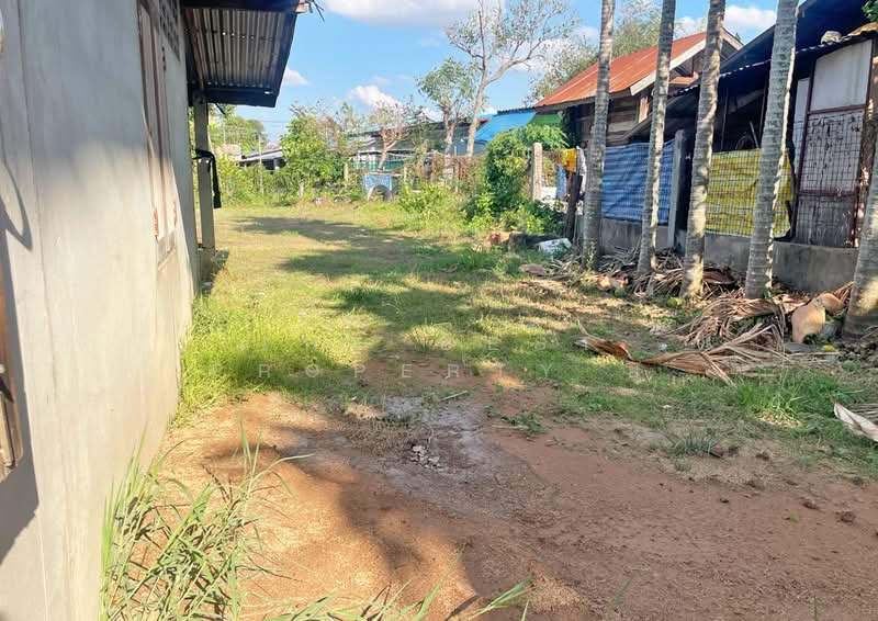 บ้านเดี่ยวพร้อมที่ดินละหานทราย บุรีรัมย์, Buri Ram, Lahan Sai, Lahan Sai, Buri Ram, 2 Bedrooms, 100 sqm, Single Detached House For Sale, by The Best Property ยุ, 500198868 - DDproperty.com