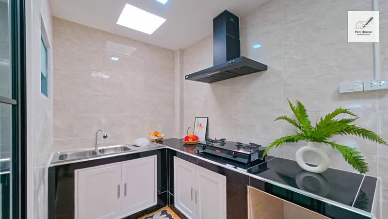 หมู่บ้านนวกานต์ บึงกุ่ม, Bangkok, Nawamin, Bueng Kum, Bangkok, 2 Bedrooms, 18 sqm, Townhouse For Sale, by เพ็ญศิริ ตุ้มเทียน, 500198882 - DDproperty.com