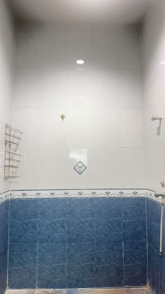 ให้เช่า บ้านพร้อมโกดัง ต.บางจาก จ. สมุทรปราการ, สมุทรปราการ, 10 สุขสวัสดิ์ 78 ซอย 3/2, บางจาก, พระประแดง, สมุทรปราการ, 500 ตร.ม., โกดัง-โรงงาน ให้เช่า, โดย Forty-Six Real Estate Group, 500198899 - DDproperty.com