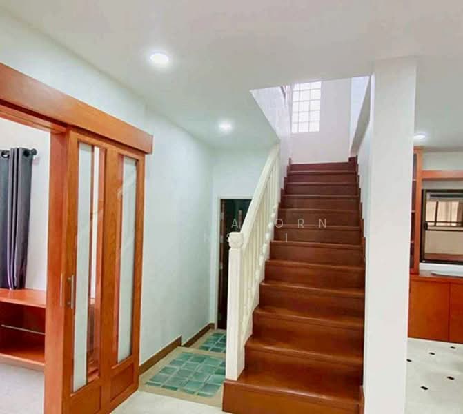 บ้านในโครงการ ให้เช่า – ใกล้มีโชคพลาซ่า เพียง 5 นาที ค่าเช่า 20,000 บาท / เดือน รหัสทรัพย์ No.5H639, Chiang Mai, Nong Chom, San Sai, Chiang Mai, 3 Bedrooms, 150 sqm, Single Detached House For Rent, by Rutchaporn Tunsiri, 500198901 - DDproperty.com