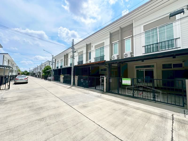 Casa Waterside Rama 5 : คาซ่า วอเตอร์ไซต์ พระราม 5, นนทบุรี, หมู่ที่ 5 ถนน นครอินทร์, บางขนุน, บางกรวย, นนทบุรี, 108 ตร.ม., ทาวน์เฮ้าส์ ขาย, โดย อริย์ธัช ชัยเวช, 500198907 - DDproperty.com