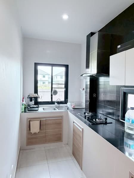 บ้านในโครงการ ให้เช่า – ใกล้โรงเรียนต้นกล้า เพียง 5 นาที ค่าเช่า 35,000 บาท / เดือน : No.11H632, เชียงใหม่, หนองจ๊อม, สันทราย, เชียงใหม่, 325 ตร.ม., บ้านเดี่ยว ให้เช่า, โดย Rutchaporn Tunsiri, 500198909 - DDproperty.com