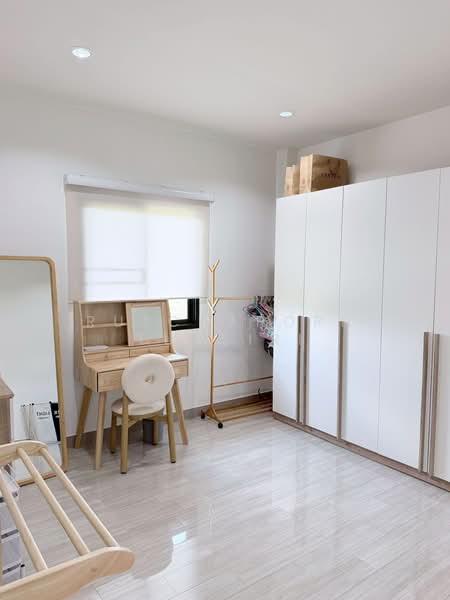 บ้านในโครงการ ให้เช่า – ใกล้โรงเรียนต้นกล้า เพียง 5 นาที ค่าเช่า 35,000 บาท / เดือน : No.11H632, Chiang Mai, Nong Chom, San Sai, Chiang Mai, 4 Bedrooms, 325 sqm, Single Detached House For Rent, by Rutchaporn Tunsiri, 500198909 - DDproperty.com