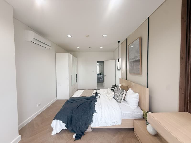 Intro Phaholyothin-Pradipat, Bangkok, Pradipat, Samsen Nai, Phaya Thai, Bangkok, 1 Bedroom, 47 sqm, Condo For Sale, by Keerati Benjasupawan, 500198915 - DDproperty.com