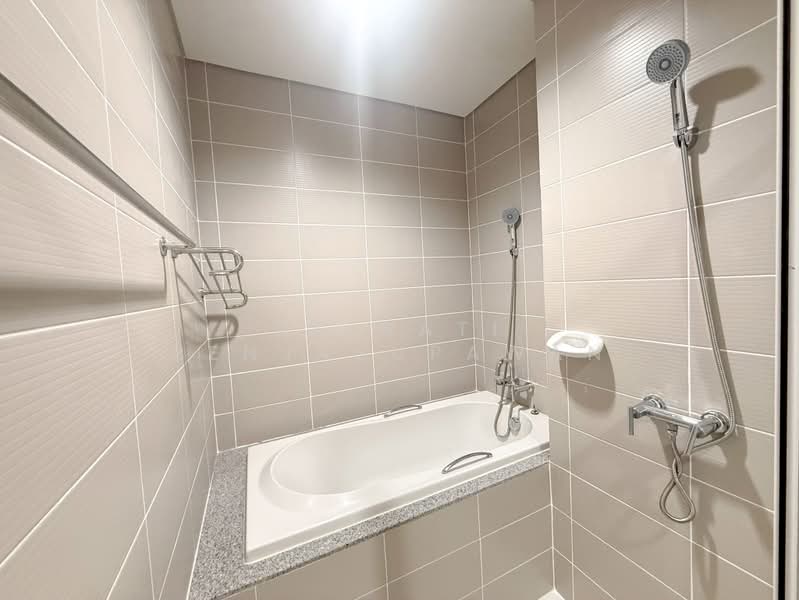 Intro Phaholyothin-Pradipat, Bangkok, Pradipat, Samsen Nai, Phaya Thai, Bangkok, 1 Bedroom, 47 sqm, Condo For Sale, by Keerati Benjasupawan, 500198915 - DDproperty.com