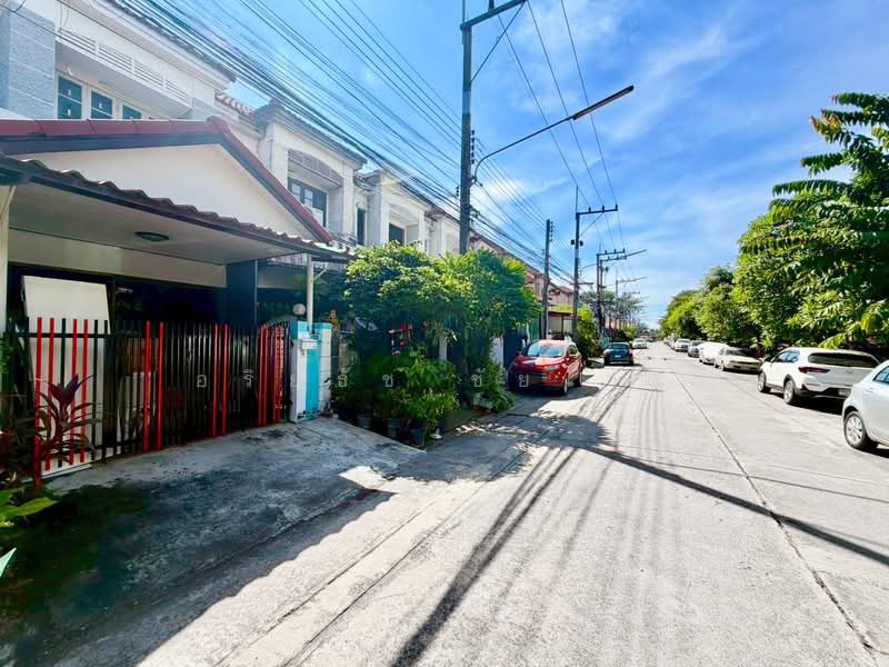 Busarin Khlongsong 2, Pathum Thani, ถนนลำลูกกา, Khu Khot, Lam Luk Ka, Pathum Thani, 2 Bedrooms, 88 sqm, Townhouse For Sale, by อริย์ธัช ชัยเวช, 500198916 - DDproperty.com