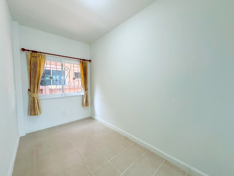 Kunasiri2 Lat Pladuk, Nonthaburi, Bang Khu Rat, Bang Bua Thong, Nonthaburi, 3 Bedrooms, 210 sqm, Semi-Detached House (Twin House) For Sale, by อริย์ธัช ชัยเวช, 500198922 - DDproperty.com