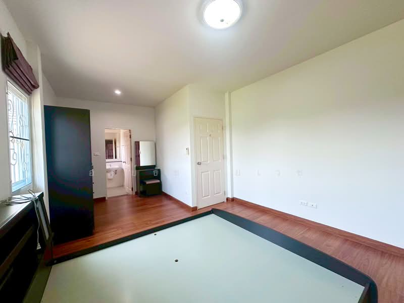 Kunasiri2 Lat Pladuk, Nonthaburi, Bang Khu Rat, Bang Bua Thong, Nonthaburi, 3 Bedrooms, 210 sqm, Semi-Detached House (Twin House) For Sale, by อริย์ธัช ชัยเวช, 500198922 - DDproperty.com