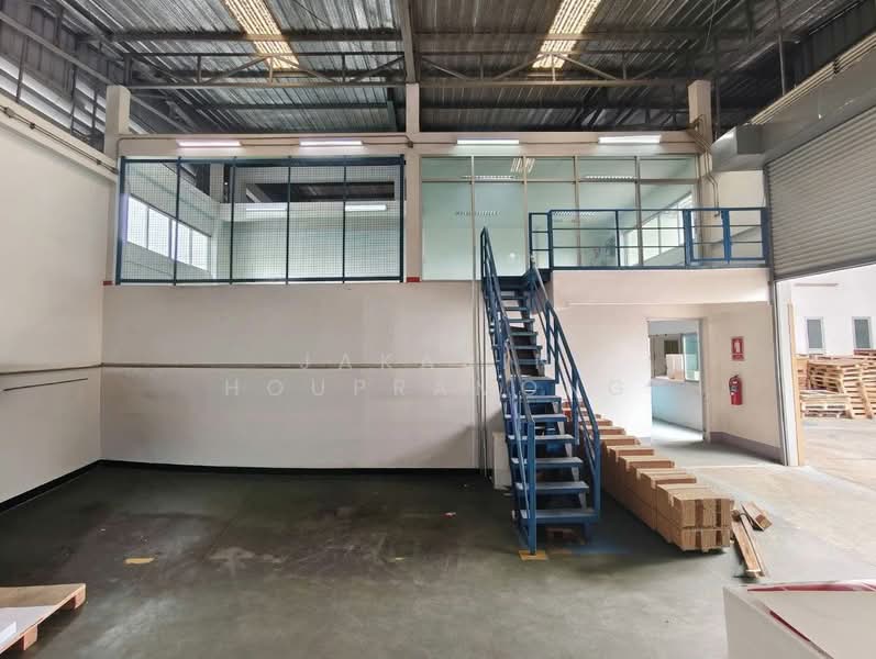 ให้เช่าโกดัง กรุงเทพนนท์ ติวานนท์ อำเภอเมืองนนทบุรี นนทบุรี 300 ตรม, นนทบุรี, บางเขน, เมืองนนทบุรี, นนทบุรี, 300 ตร.ม., โกดัง-โรงงาน ให้เช่า, โดย Jakarin Houpramong, 500198934 - DDproperty.com