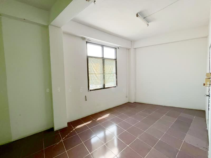 อพาร์ทเม้นท์ 3 ชั้น สร้างเอง รัตนาธิเบศร์ ซอยนนทบุรี 6 แยก 6, Nonthaburi, Talat Kwan, Muang Nonthaburi, Nonthaburi, 10+ Bedrooms, 540 sqm, Single Detached House For Sale, by อริย์ธัช ชัยเวช, 500198948 - DDproperty.com