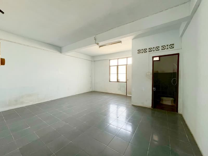 อพาร์ทเม้นท์ 3 ชั้น สร้างเอง รัตนาธิเบศร์ ซอยนนทบุรี 6 แยก 6, Nonthaburi, Talat Kwan, Muang Nonthaburi, Nonthaburi, 10+ Bedrooms, 540 sqm, Single Detached House For Sale, by อริย์ธัช ชัยเวช, 500198948 - DDproperty.com