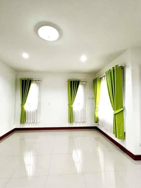 ขายบ้านแฝดสไตล์บ้านเดี่ยว ม.แมกโนลีย์ สวนเสือ ศรีราชา, ชลบุรี, สุรศักดิ์, ศรีราชา, ชลบุรี, 120 ตร.ม., บ้านแฝด ขาย, โดย ดุสิต แสงฟ้า, 500198949 - DDproperty.com