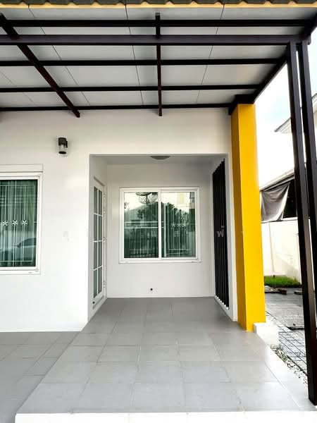 ขายบ้านแฝดสไตล์บ้านเดี่ยว ม.แมกโนลีย์ สวนเสือ ศรีราชา, Chon Buri (Pattaya), Surasak, Si Racha, Chon Buri (Pattaya), 3 Bedrooms, 120 sqm, Semi-Detached House (Twin House) For Sale, by Dusit Saengfa, 500198949 - DDproperty.com