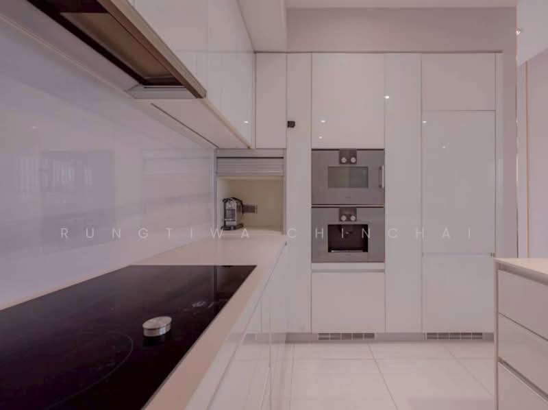 Vittorio 39, Bangkok, 8 Sukhumvit, Khlong Tan Nua, Watthana, Bangkok, 2 Bedrooms, 127 sqm, Condo For Rent, by Rungtiwa Chinchai, 500198950 - DDproperty.com