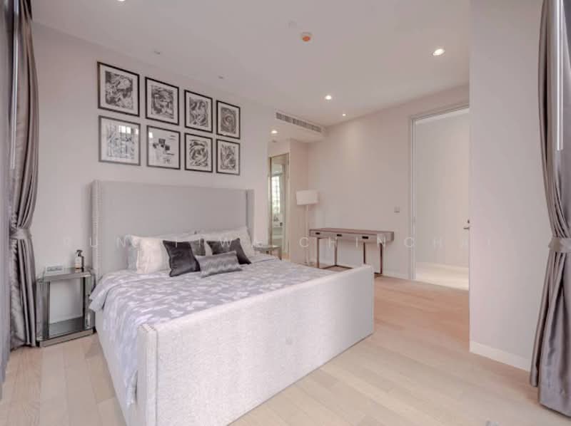 Vittorio 39, Bangkok, 8 Sukhumvit, Khlong Tan Nua, Watthana, Bangkok, 2 Bedrooms, 127 sqm, Condo For Rent, by Rungtiwa Chinchai, 500198950 - DDproperty.com