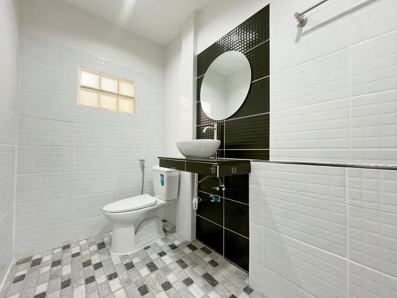 Nakhonthong Park Ville 3 : นครทอง ปาร์ควิว 3, นนทบุรี, ละหาร, บางบัวทอง, นนทบุรี, 17 ตร.ม., ทาวน์เฮ้าส์ ขาย, โดย อริย์ธัช ชัยเวช, 500198964 - DDproperty.com