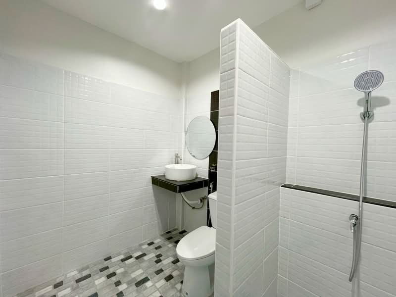 Nakhonthong Park Ville 3, Nonthaburi, Lahan, Bang Bua Thong, Nonthaburi, 2 Bedrooms, 17 sqm, Townhouse For Sale, by อริย์ธัช ชัยเวช, 500198964 - DDproperty.com