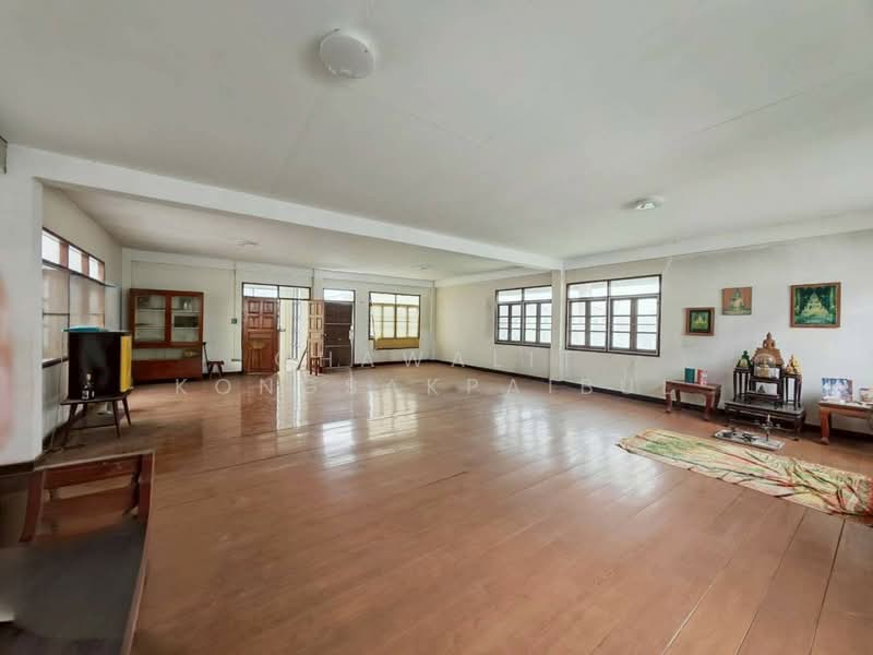 For Sale: Detached house, 134 sq.wah, in Muang Thong Thani, Chaengwattana-Tiwanon area, near Impact, Nonthaburi, แจ้งวัฒนะ-ติวานนท์, Bang Phut, Pak Kret, Nonthaburi, 2 Bedrooms, 245 sqm, Single Detached House For Sale, by CHAWALIT KONGSAKPAIBUL, 500198977 - DDproperty.com