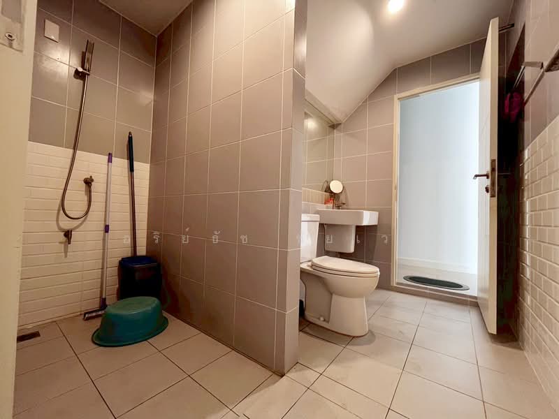 Kanasiri Ratchapruek 346, Pathum Thani, Ratchaphruek Road, Khlong Phra Udom, Lat Lum Kaeo, Pathum Thani, 3 Bedrooms, 237 sqm, Single Detached House For Sale, by อริย์ธัช ชัยเวช, 500198993 - DDproperty.com