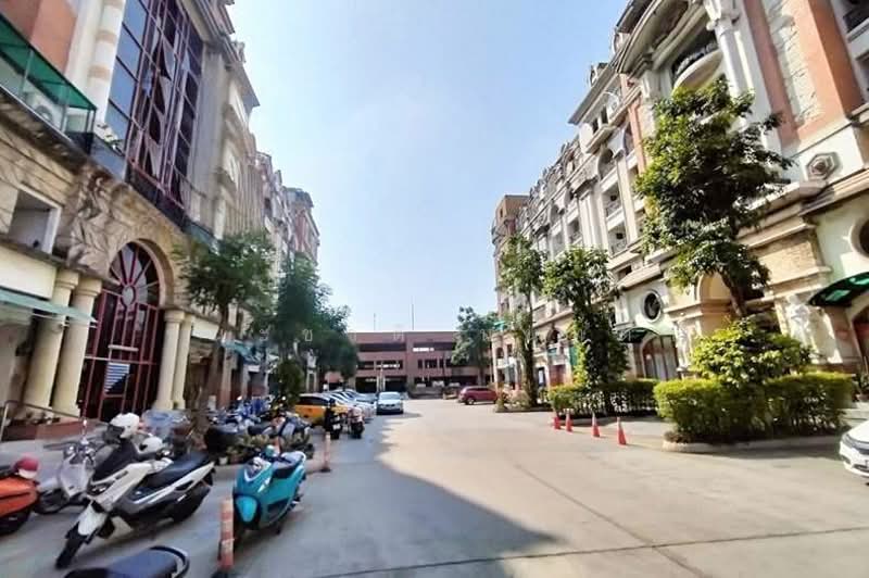 Champs Elysees Tiwanon : ฌ็องเซลิเซ่ ติวานนท์, นนทบุรี, 50 ถนนติวานนท์, บ้านใหม่, ปากเกร็ด, นนทบุรี, 33 ตร.ม., คอนโด ขาย, โดย ชนะชาติ นนท์ตา, 500199011 - DDproperty.com