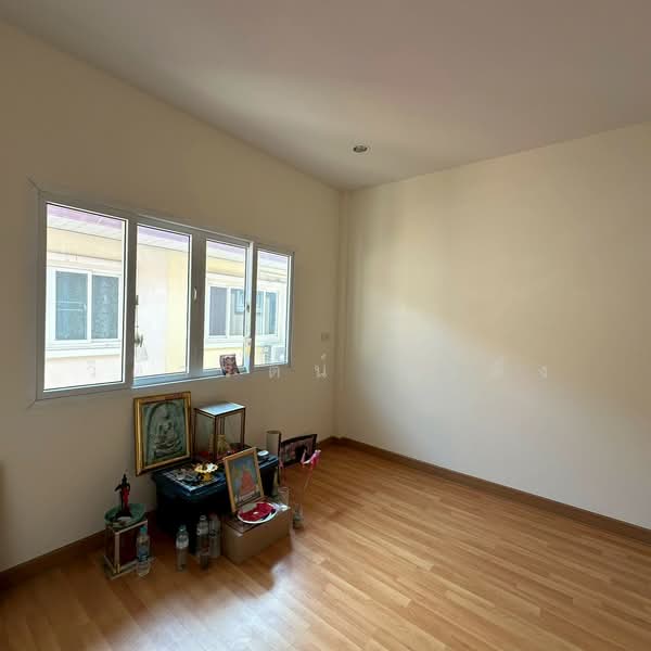 หมู่บ้านกิตติชัย18, นครปฐม, มหาสวัสดิ์, พุทธมณฑล, นครปฐม, 130 ตร.ม., บ้านแฝด ขาย, โดย วิดารัตน์ กาติ้ง, 500199026 - DDproperty.com