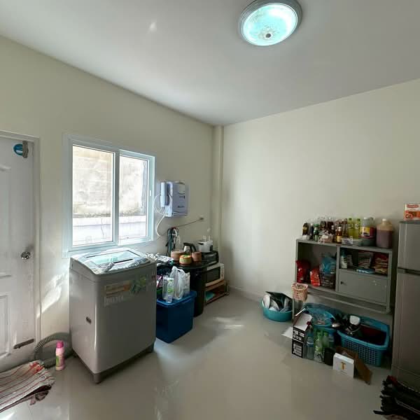 หมู่บ้านกิตติชัย18, นครปฐม, มหาสวัสดิ์, พุทธมณฑล, นครปฐม, 130 ตร.ม., บ้านแฝด ขาย, โดย วิดารัตน์ กาติ้ง, 500199026 - DDproperty.com