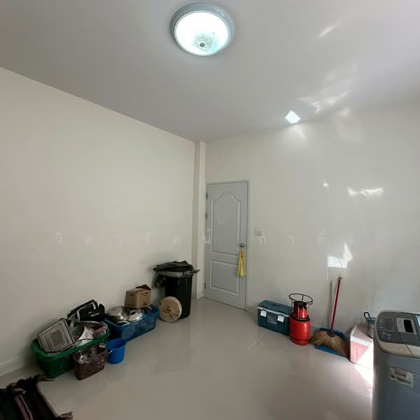 Baan Kittichai 18, Nakhon Pathom, Mahasawat, Phuttha Mon Thon, Nakhon Pathom, 3 Bedrooms, 130 sqm, Semi-Detached House (Twin House) For Sale, by วิดารัตน์ กาติ้ง, 500199026 - DDproperty.com