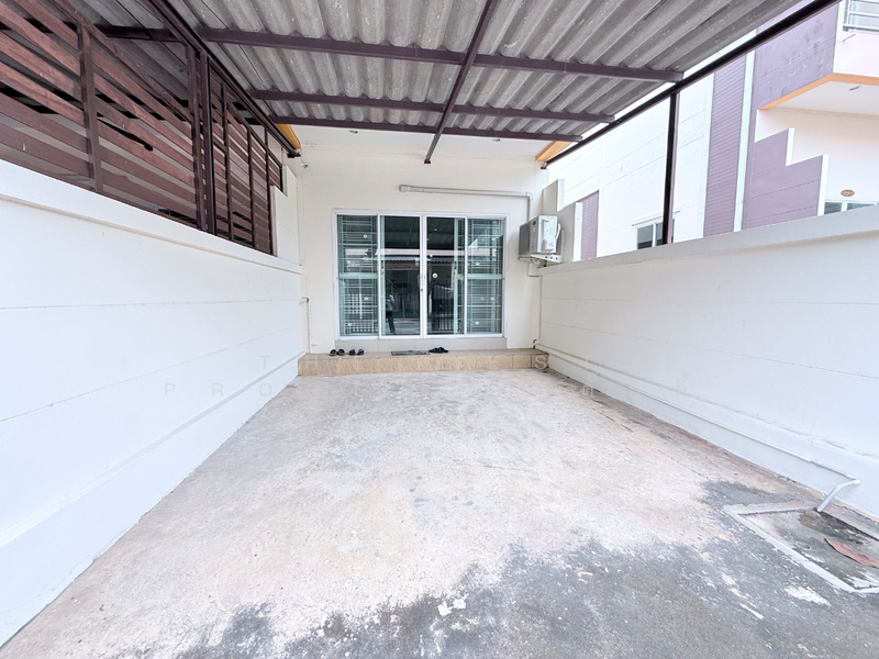 บูรพาแลนด์ สวนเสือ, Chon Buri (Pattaya), Nong - Kham, Si Racha, Chon Buri (Pattaya), 2 Bedrooms, 100 sqm, Townhouse For Sale, by The Best Property ตั๊กกี้, 500199027 - DDproperty.com