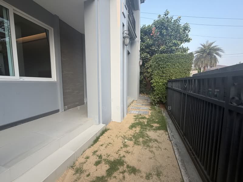 Grandio Petchkasem 81 : แกรนดิโอ เพชรเกษม 81, กรุงเทพ, ถนนมาเจริญ, หนองค้างพลู, หนองแขม, กรุงเทพ, 208 ตร.ม., บ้านเดี่ยว ขาย, โดย ยอดชาย สราญฤทธิชัย, 500199039 - DDproperty.com