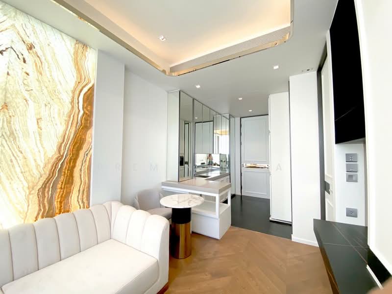 28 Chidlom, Bangkok, 28 Chit Lom Alley, Lumphini, Pathum Wan, Bangkok, 1 Bedroom, 24 sqm, Condo For Rent, by Prem Narula, 500199042 - DDproperty.com