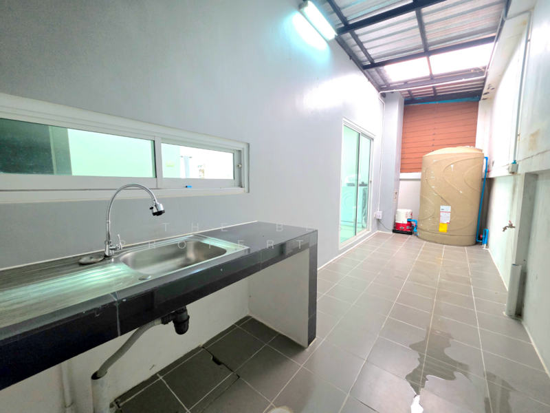 เดอะซีซั่น วัลเล่ย์ 2, Chon Buri (Pattaya), Nong - Kham, Si Racha, Chon Buri (Pattaya), 3 Bedrooms, 167 sqm, Townhouse For Sale, by The Best Property วา, 500199046 - DDproperty.com