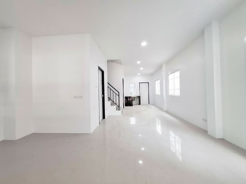 ทาวน์เฮ้าส์ลาดใหญ่ สมุทรสงคราม, Samut Songkhram, Lat Yai, Muang Samut Songkhram, Samut Songkhram, 4 Bedrooms, 100 sqm, Townhouse For Sale, by The Best Property อิ๋ว, 500199054 - DDproperty.com