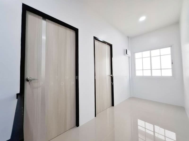 ทาวน์เฮ้าส์ลาดใหญ่ สมุทรสงคราม, Samut Songkhram, Lat Yai, Muang Samut Songkhram, Samut Songkhram, 4 Bedrooms, 100 sqm, Townhouse For Sale, by The Best Property อิ๋ว, 500199054 - DDproperty.com