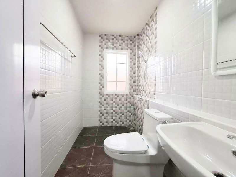 ทาวน์เฮ้าส์ลาดใหญ่ สมุทรสงคราม, สมุทรสงคราม, ลาดใหญ่, เมืองสมุทรสงคราม, สมุทรสงคราม, 100 ตร.ม., ทาวน์เฮ้าส์ ขาย, โดย The Best Property อิ๋ว, 500199054 - DDproperty.com