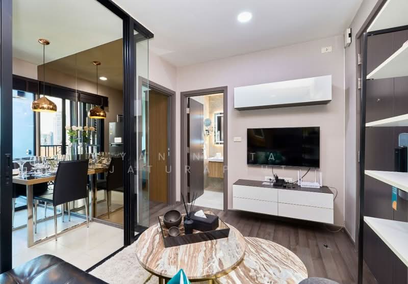 The Base Park East Sukhumvit 77, Bangkok, 99 Soi Pridi Banomyong 2, Phra Kanong Nua, Watthana, Bangkok, 1 Bedroom, 31 sqm, Condo For Rent, by Yaninatta Jaturaphut, 500199055 - DDproperty.com